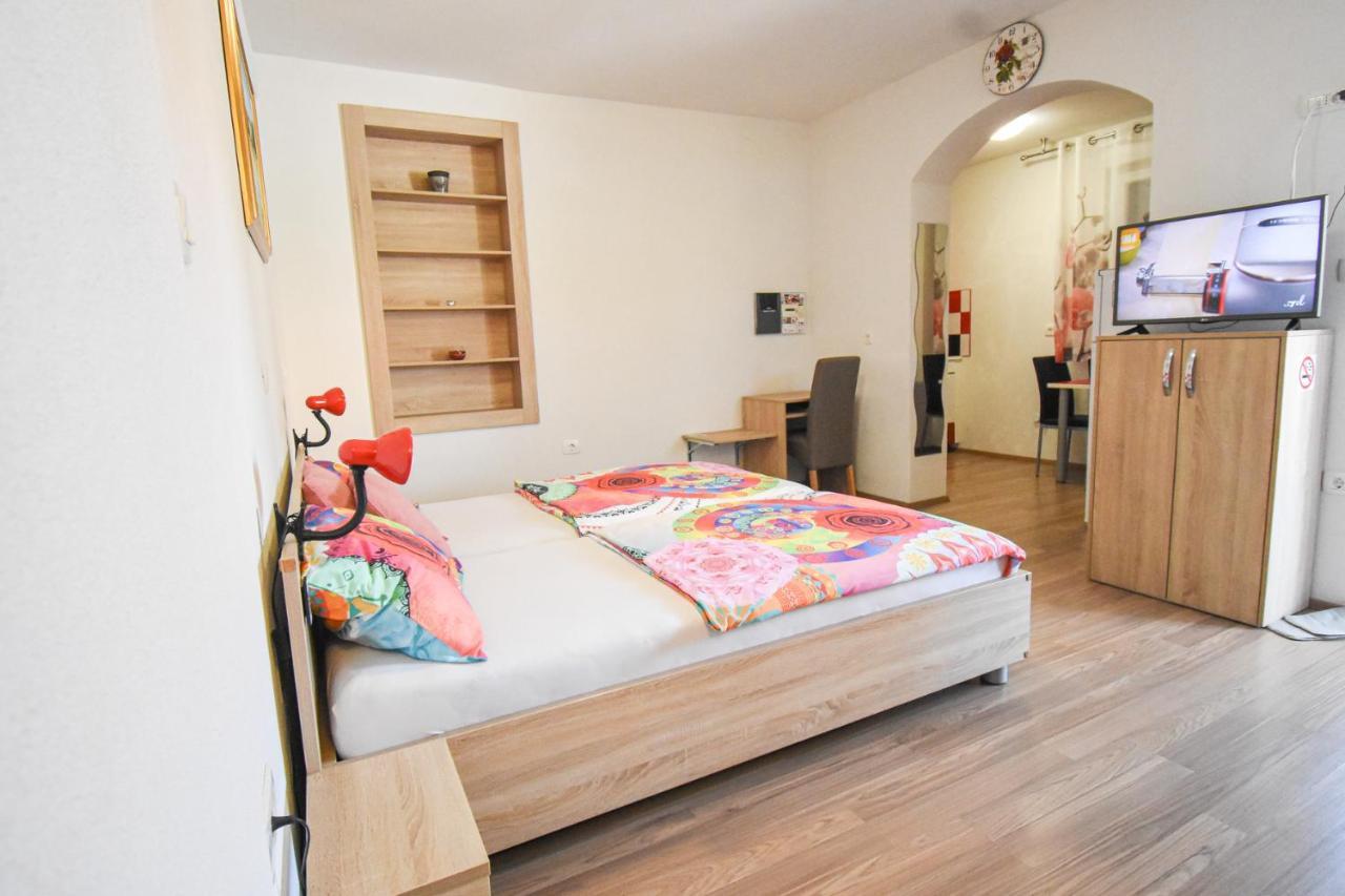 Apartmaji Sobe Zvezda Pobegi 외부 사진